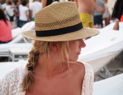 Anne im Sommerurlaub auf Ibiza